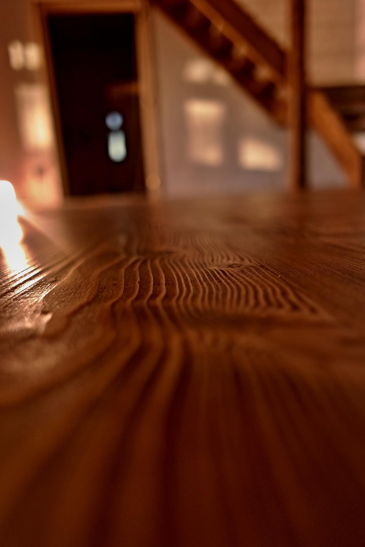 Plafonds et planchers en bois